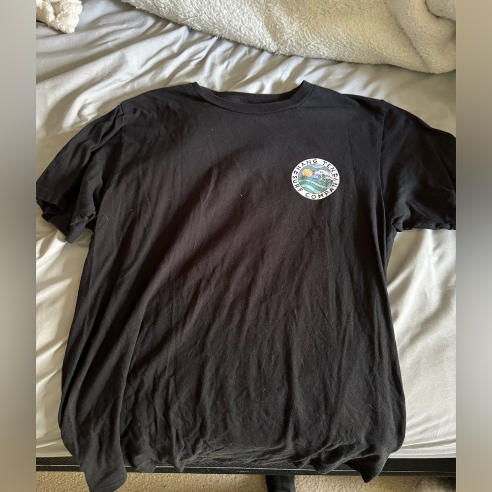Black surf shirt